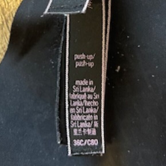 Victoria Secret PushUp Bra - Picture 4 of 4